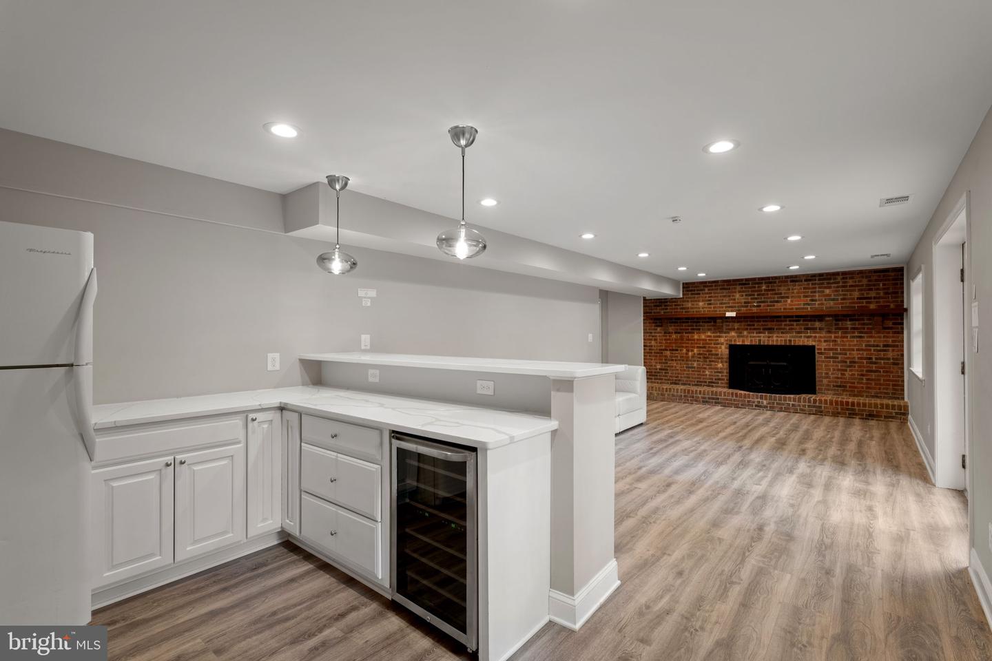 3436 HOLLY RD, ANNANDALE, Virginia 22003, 7 Bedrooms Bedrooms, ,5 BathroomsBathrooms,Residential,For sale,3436 HOLLY RD,VAFX2260732 MLS # VAFX2260732