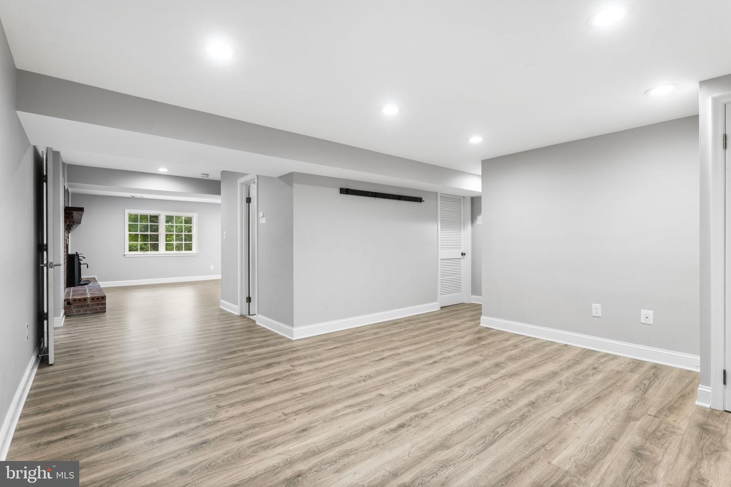 3436 HOLLY RD, ANNANDALE, Virginia 22003, 7 Bedrooms Bedrooms, ,5 BathroomsBathrooms,Residential,For sale,3436 HOLLY RD,VAFX2260732 MLS # VAFX2260732