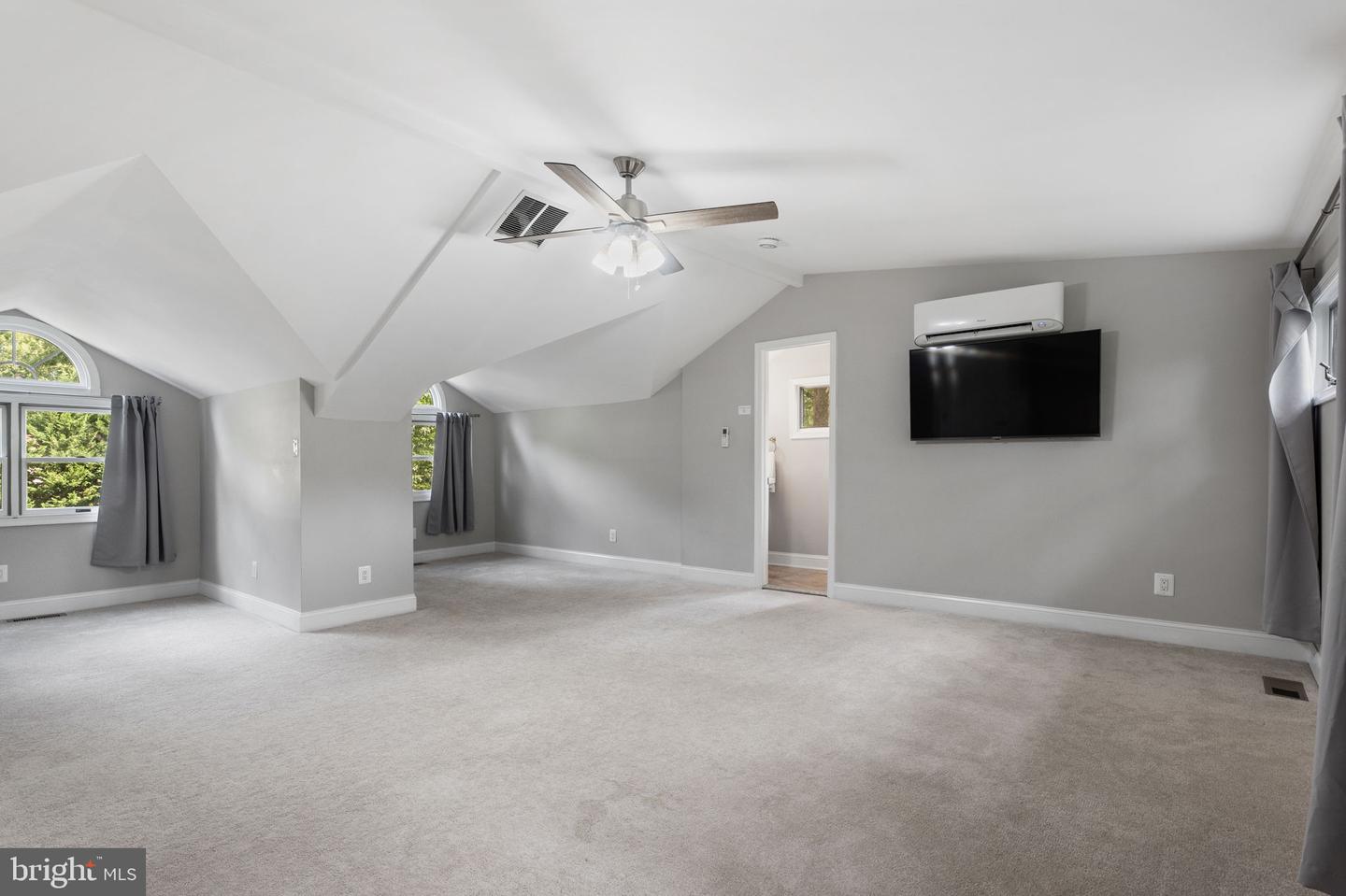 3436 HOLLY RD, ANNANDALE, Virginia 22003, 7 Bedrooms Bedrooms, ,5 BathroomsBathrooms,Residential,For sale,3436 HOLLY RD,VAFX2260732 MLS # VAFX2260732