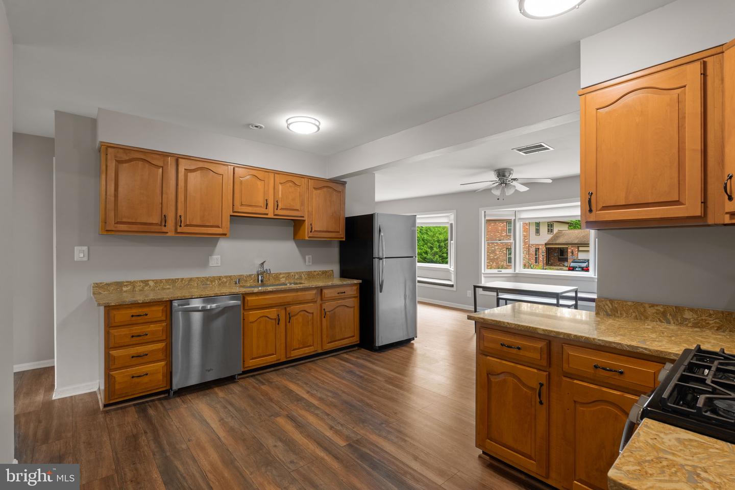 3436 HOLLY RD, ANNANDALE, Virginia 22003, 7 Bedrooms Bedrooms, ,5 BathroomsBathrooms,Residential,For sale,3436 HOLLY RD,VAFX2260732 MLS # VAFX2260732