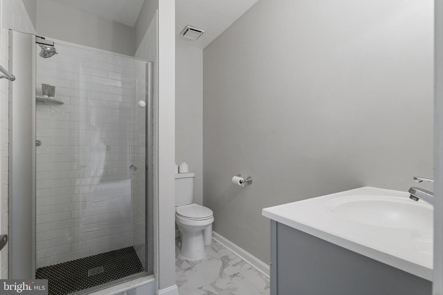 3436 HOLLY RD, ANNANDALE, Virginia 22003, 7 Bedrooms Bedrooms, ,5 BathroomsBathrooms,Residential,For sale,3436 HOLLY RD,VAFX2260732 MLS # VAFX2260732