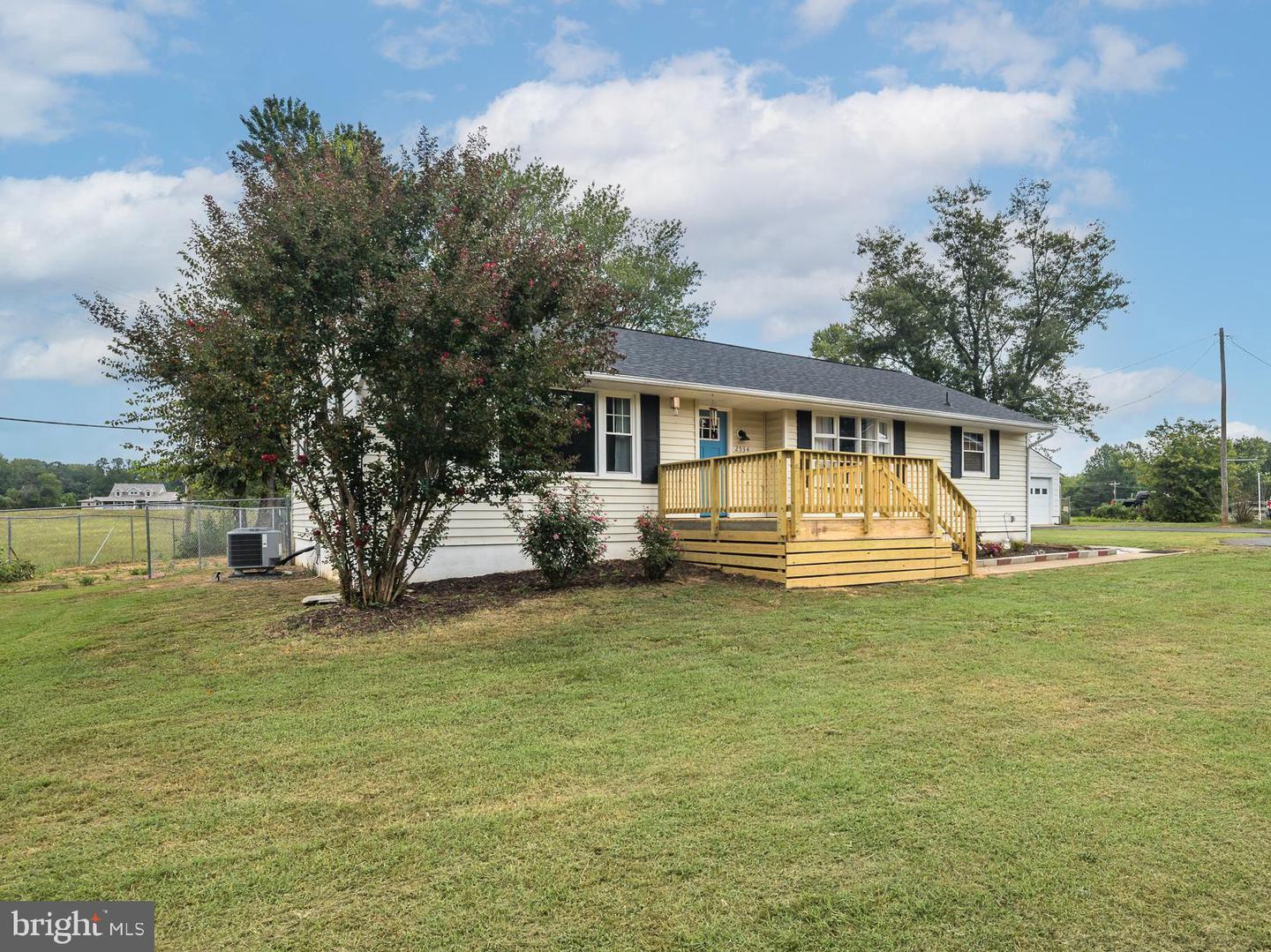 2534 POPLAR RD, FREDERICKSBURG, Virginia 22406, 3 Bedrooms Bedrooms, ,2 BathroomsBathrooms,Residential,For sale,2534 POPLAR RD,VAST2041750 MLS # VAST2041750