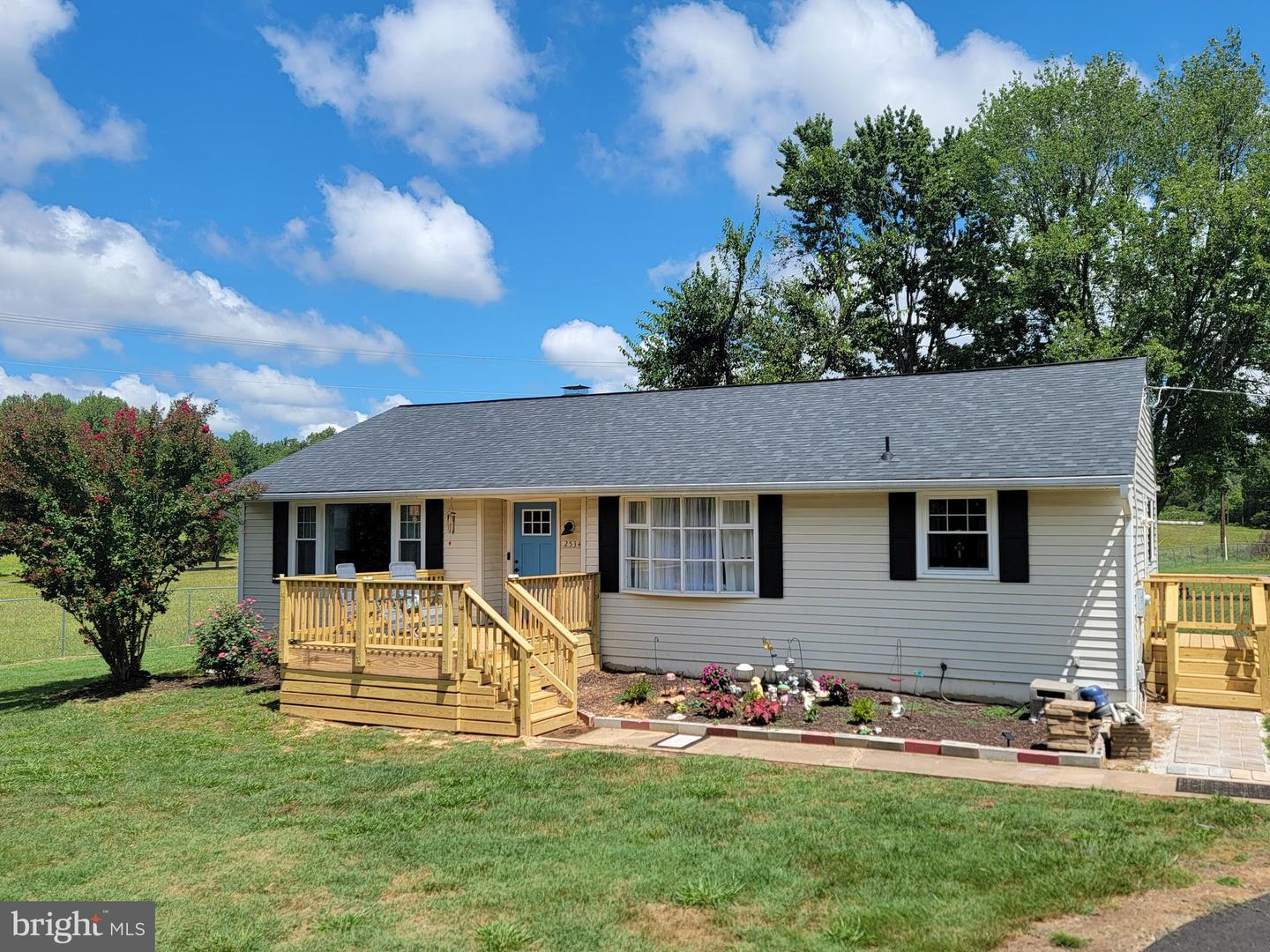 2534 POPLAR RD, FREDERICKSBURG, Virginia 22406, 3 Bedrooms Bedrooms, ,2 BathroomsBathrooms,Residential,For sale,2534 POPLAR RD,VAST2041750 MLS # VAST2041750