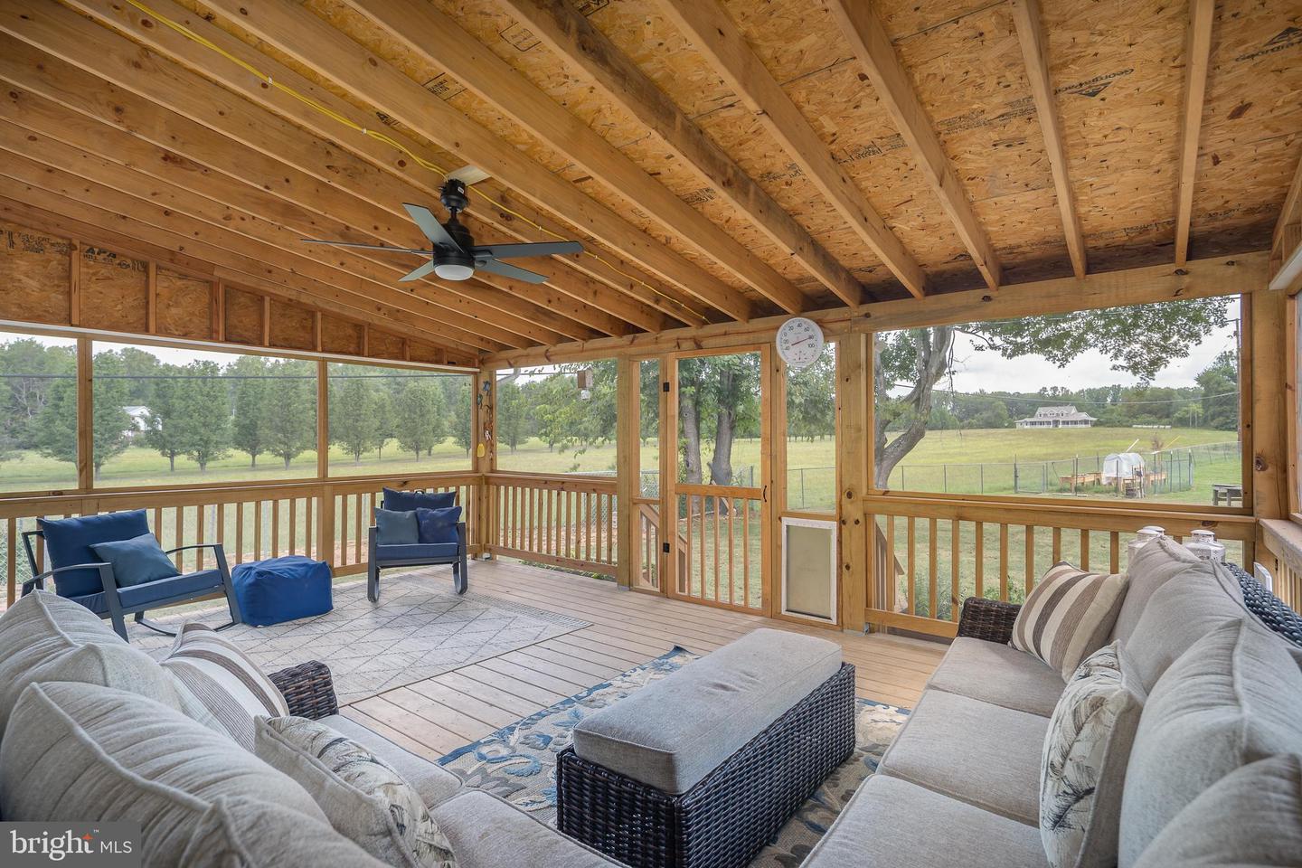 2534 POPLAR RD, FREDERICKSBURG, Virginia 22406, 3 Bedrooms Bedrooms, ,2 BathroomsBathrooms,Residential,For sale,2534 POPLAR RD,VAST2041750 MLS # VAST2041750