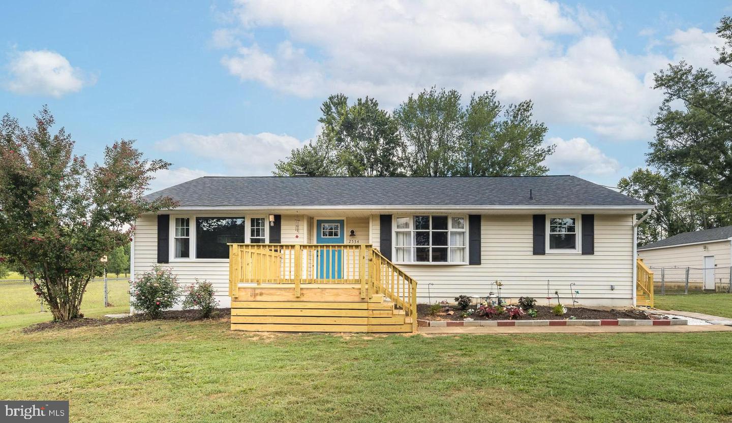 2534 POPLAR RD, FREDERICKSBURG, Virginia 22406, 3 Bedrooms Bedrooms, ,2 BathroomsBathrooms,Residential,For sale,2534 POPLAR RD,VAST2041750 MLS # VAST2041750