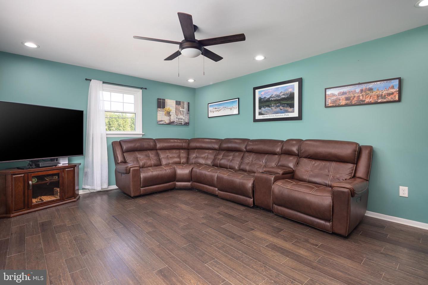 2534 POPLAR RD, FREDERICKSBURG, Virginia 22406, 3 Bedrooms Bedrooms, ,2 BathroomsBathrooms,Residential,For sale,2534 POPLAR RD,VAST2041750 MLS # VAST2041750