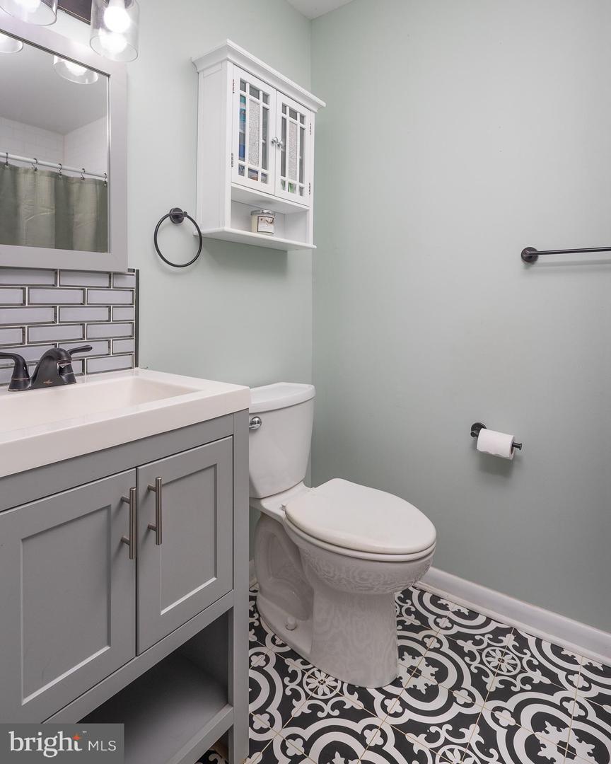 2534 POPLAR RD, FREDERICKSBURG, Virginia 22406, 3 Bedrooms Bedrooms, ,2 BathroomsBathrooms,Residential,For sale,2534 POPLAR RD,VAST2041750 MLS # VAST2041750