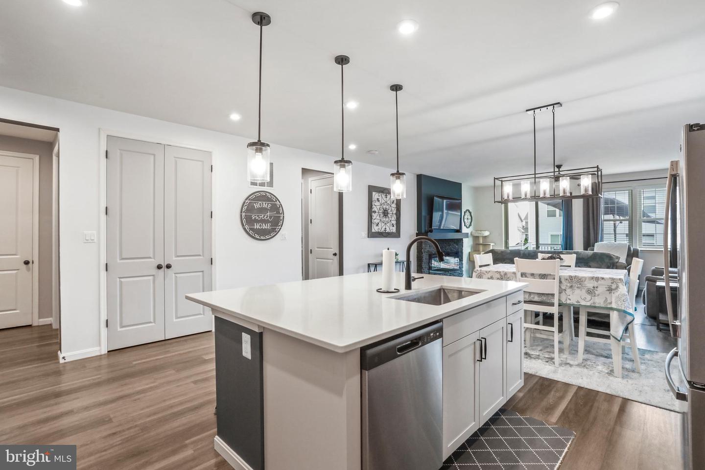 128 NEVERMORE DR, WINCHESTER, Virginia 22602, 4 Bedrooms Bedrooms, ,3 BathroomsBathrooms,Residential,For sale,128 NEVERMORE DR,VAFV2036042 MLS # VAFV2036042