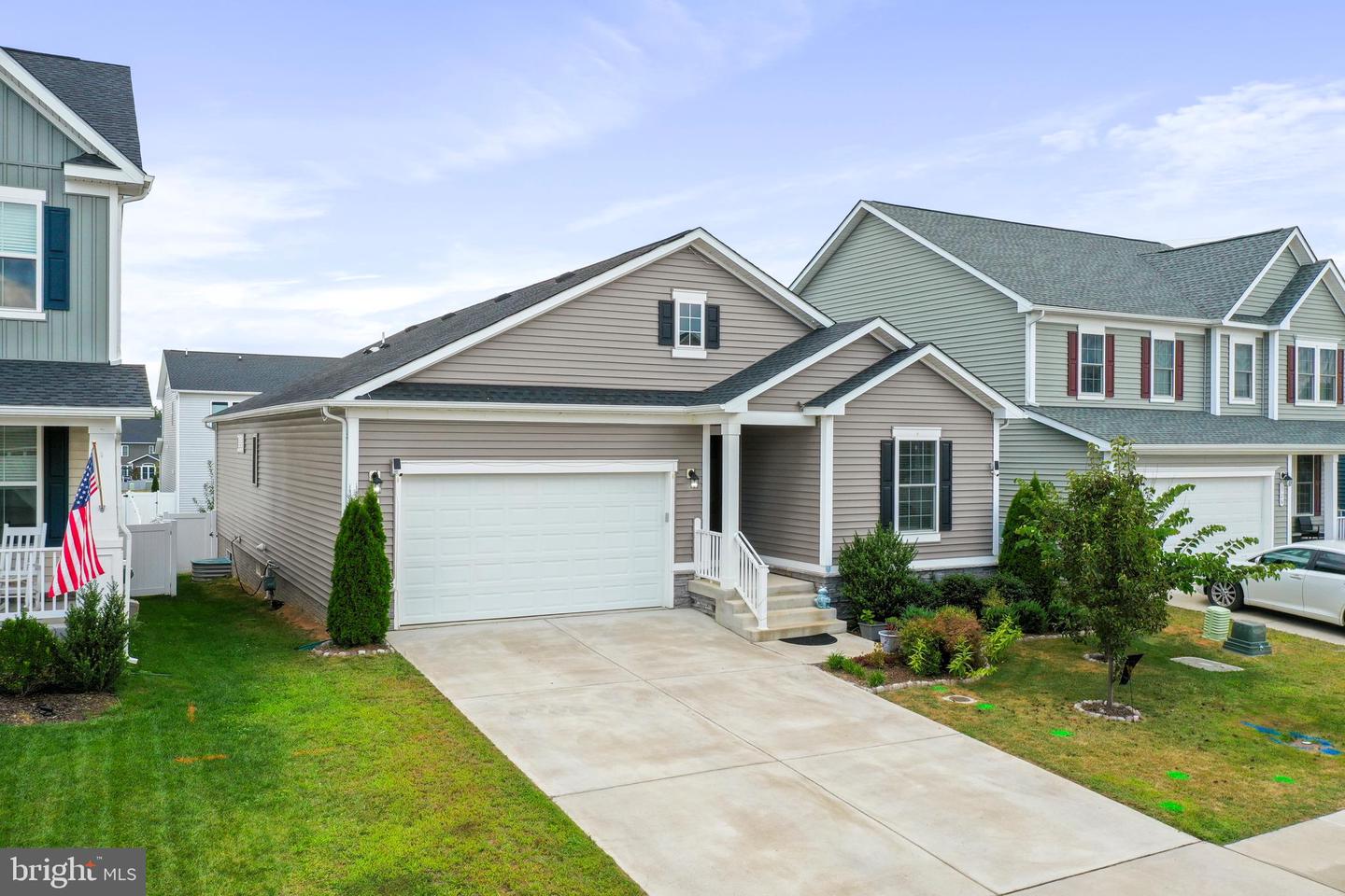 128 NEVERMORE DR, WINCHESTER, Virginia 22602, 4 Bedrooms Bedrooms, ,3 BathroomsBathrooms,Residential,For sale,128 NEVERMORE DR,VAFV2036042 MLS # VAFV2036042
