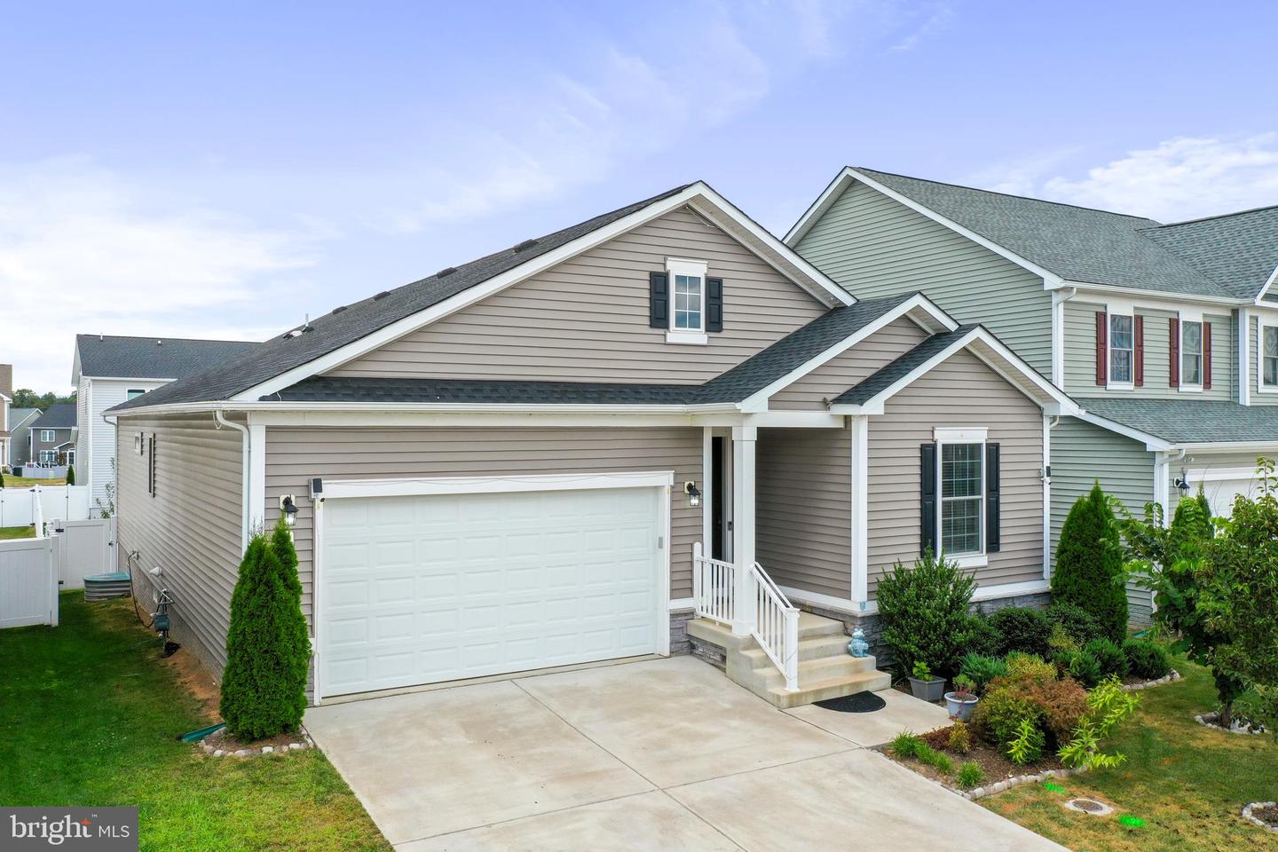 128 NEVERMORE DR, WINCHESTER, Virginia 22602, 4 Bedrooms Bedrooms, ,3 BathroomsBathrooms,Residential,For sale,128 NEVERMORE DR,VAFV2036042 MLS # VAFV2036042