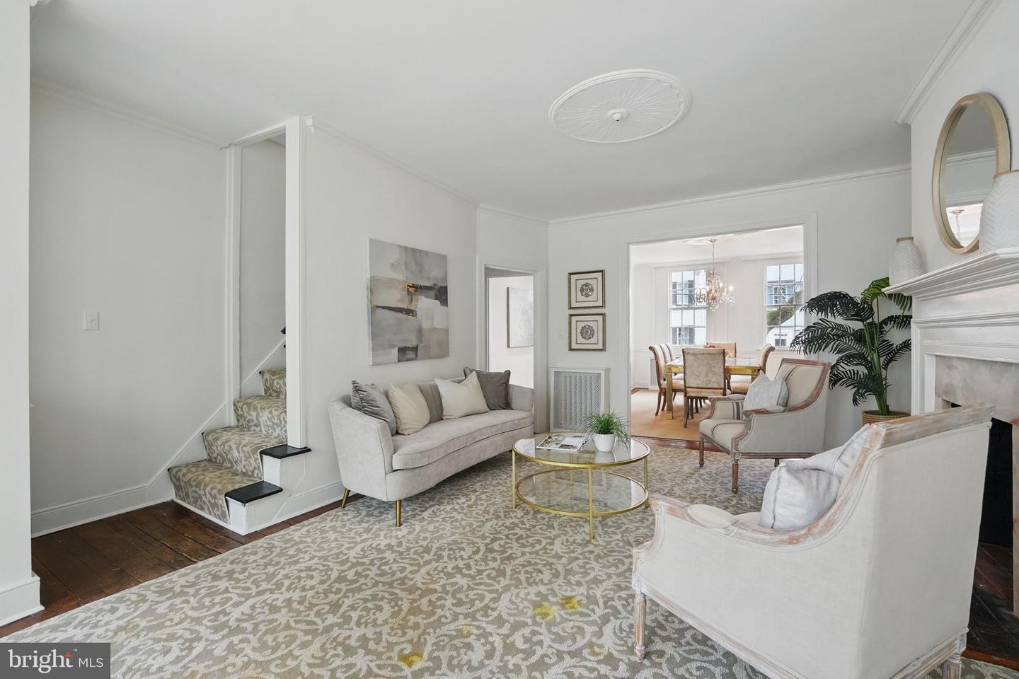 219 N PITT ST, ALEXANDRIA, Virginia 22314, 3 Bedrooms Bedrooms, ,2 BathroomsBathrooms,Residential,For sale,219 N PITT ST,VAAX2048522 MLS # VAAX2048522