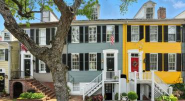 219 N PITT ST, ALEXANDRIA, Virginia 22314, 3 Bedrooms Bedrooms, ,2 BathroomsBathrooms,Residential,For sale,219 N PITT ST,VAAX2048522 MLS # VAAX2048522