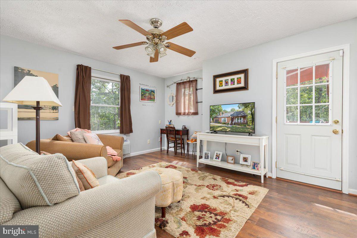 123 JULEE DR, WINCHESTER, Virginia 22602, 3 Bedrooms Bedrooms, ,3 BathroomsBathrooms,Residential,For sale,123 JULEE DR,VAFV2036054 MLS # VAFV2036054