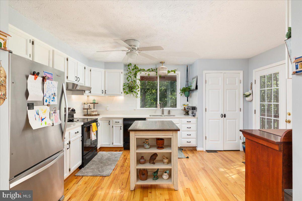 123 JULEE DR, WINCHESTER, Virginia 22602, 3 Bedrooms Bedrooms, ,3 BathroomsBathrooms,Residential,For sale,123 JULEE DR,VAFV2036054 MLS # VAFV2036054