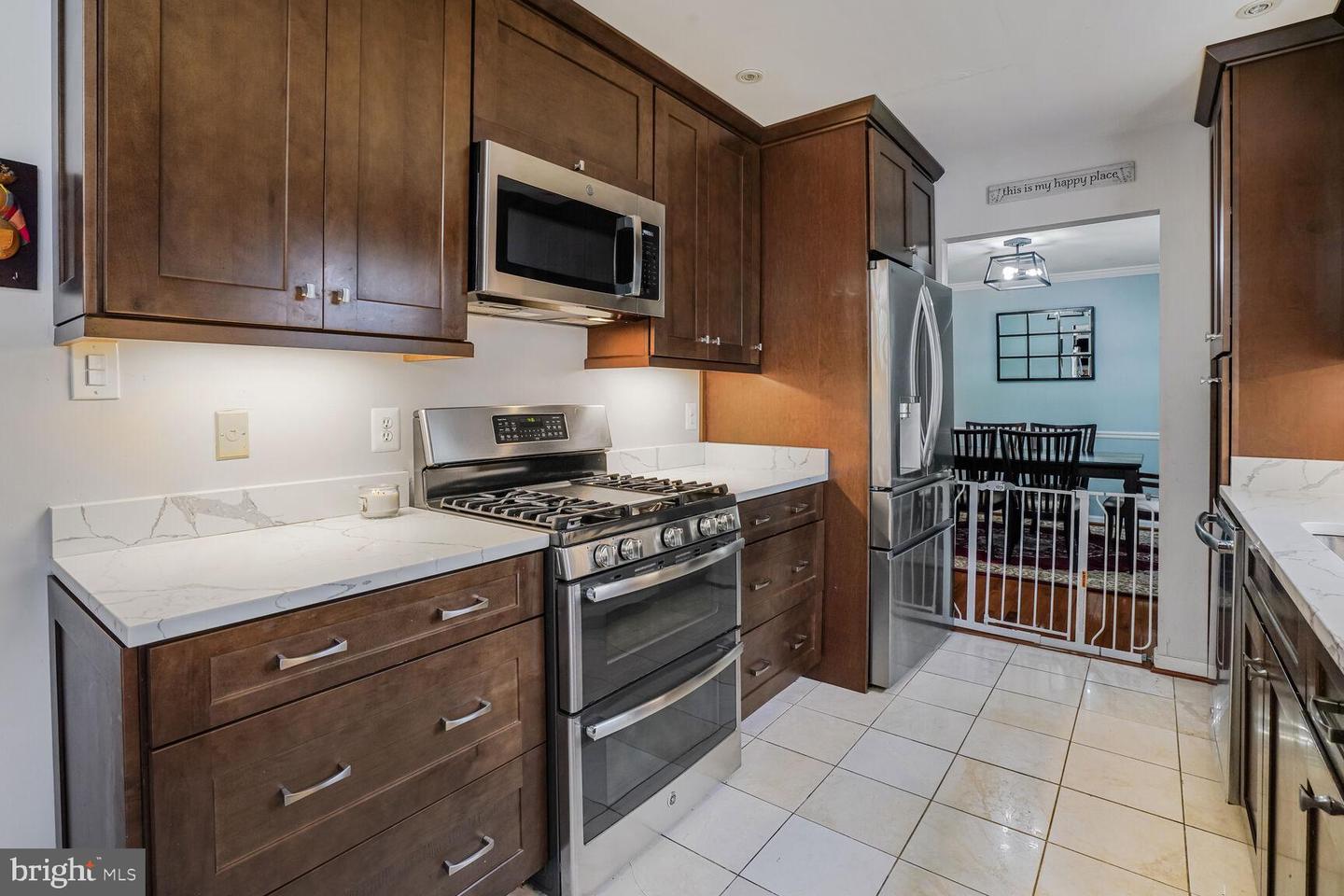 3015 STEVEN MARTIN DR, FAIRFAX, Virginia 22031, 5 Bedrooms Bedrooms, ,3 BathroomsBathrooms,Residential,For sale,3015 STEVEN MARTIN DR,VAFX2261078 MLS # VAFX2261078