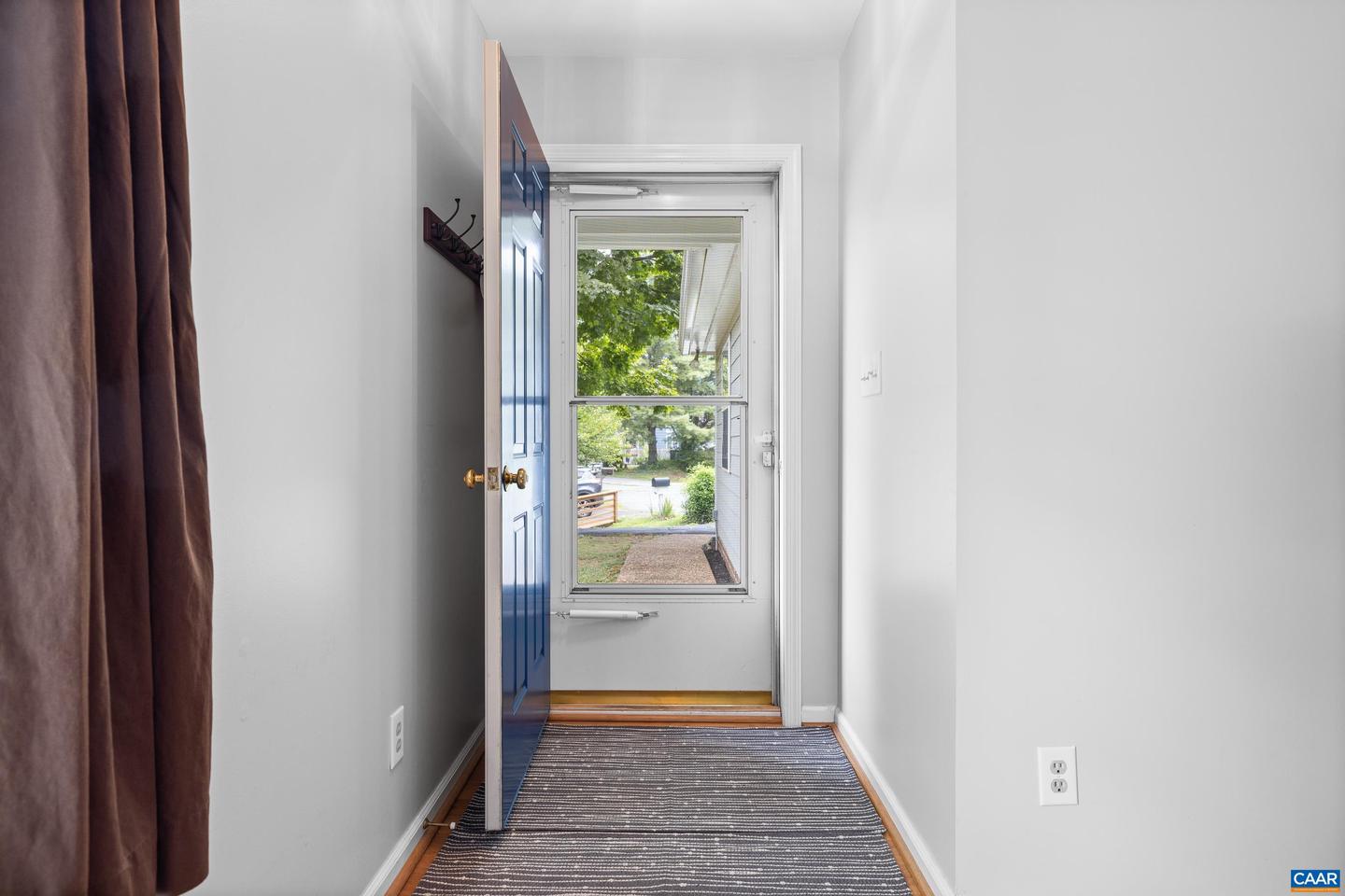 1254 CLOVER RIDGE PL, CHARLOTTESVILLE, Virginia 22901, 3 Bedrooms Bedrooms, ,2 BathroomsBathrooms,Residential,For sale,1254 CLOVER RIDGE PL,667863 MLS # 667863