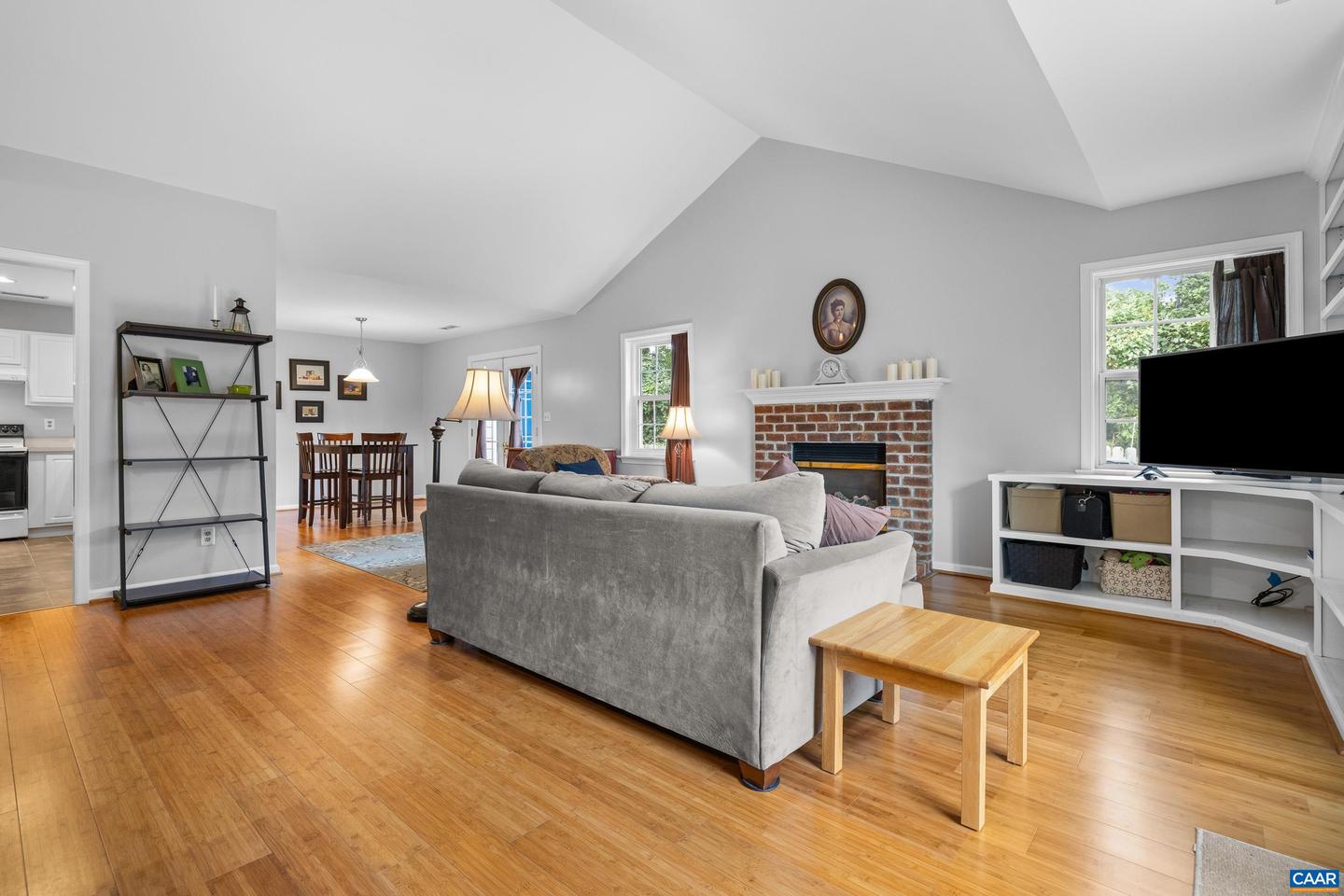 1254 CLOVER RIDGE PL, CHARLOTTESVILLE, Virginia 22901, 3 Bedrooms Bedrooms, ,2 BathroomsBathrooms,Residential,For sale,1254 CLOVER RIDGE PL,667863 MLS # 667863