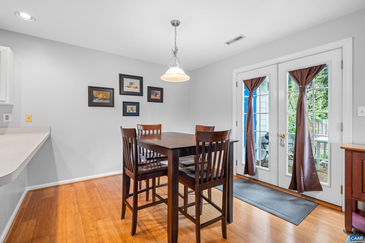 1254 CLOVER RIDGE PL, CHARLOTTESVILLE, Virginia 22901, 3 Bedrooms Bedrooms, ,2 BathroomsBathrooms,Residential,For sale,1254 CLOVER RIDGE PL,667863 MLS # 667863