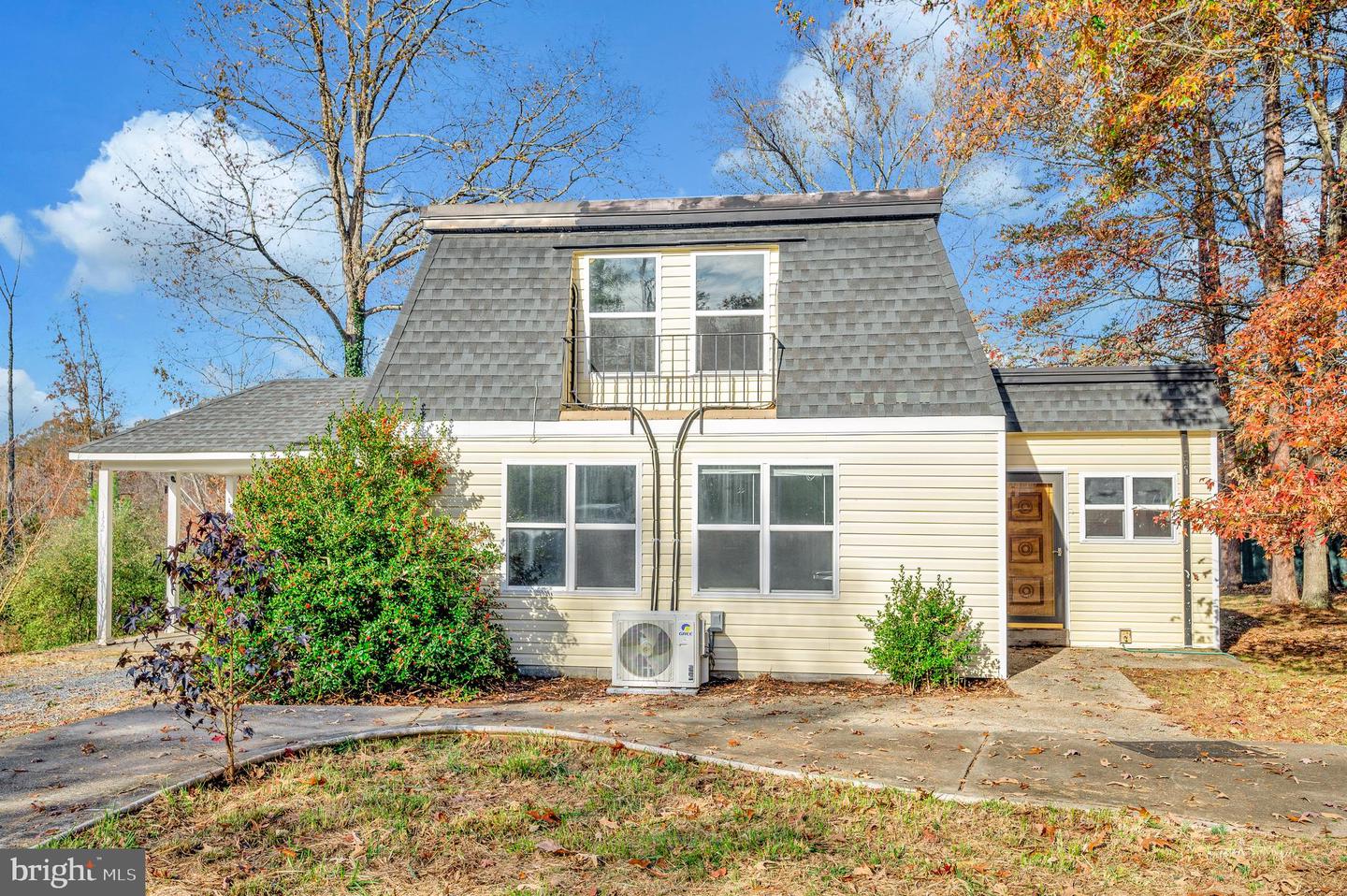 152 BAYS FARM DR, LOUISA, Virginia 23093, 3 Bedrooms Bedrooms, ,2 BathroomsBathrooms,Residential,For sale,152 BAYS FARM DR,VALA2008430 MLS # VALA2008430