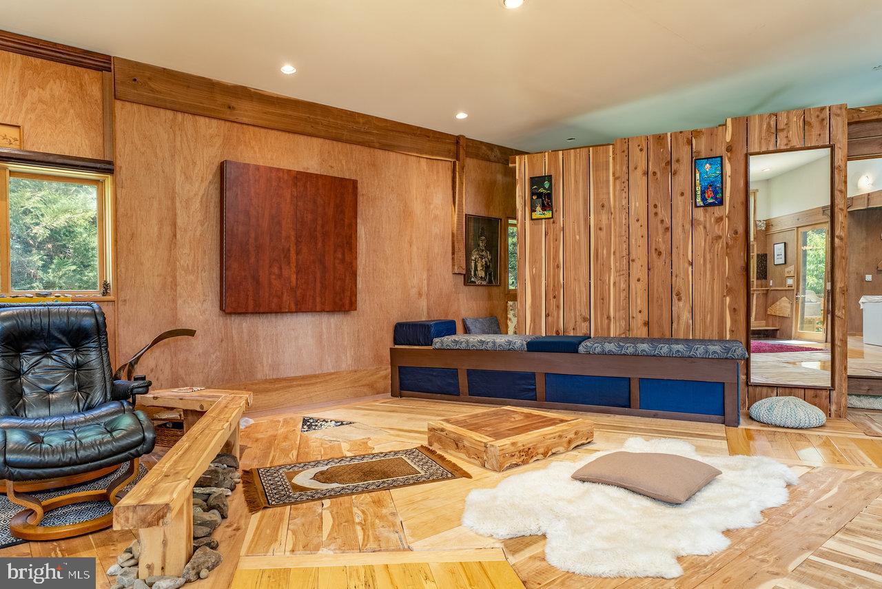 606 RIVERSIDE DR, LURAY, Virginia 22835, 1 Bedroom Bedrooms, ,1 BathroomBathrooms,Residential,For sale,606 RIVERSIDE DR,VAPA2005272 MLS # VAPA2005272
