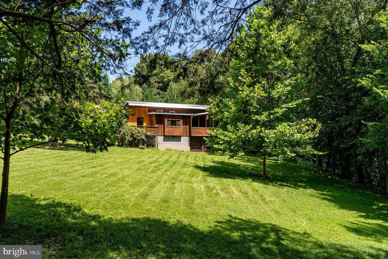 606 RIVERSIDE DR, LURAY, Virginia 22835, 1 Bedroom Bedrooms, ,1 BathroomBathrooms,Residential,For sale,606 RIVERSIDE DR,VAPA2005272 MLS # VAPA2005272