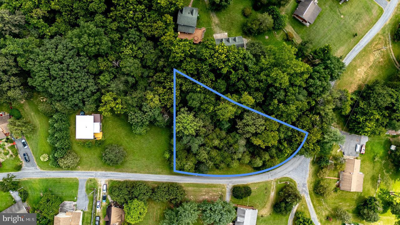 606 RIVERSIDE DR, LURAY, Virginia 22835, 1 Bedroom Bedrooms, ,1 BathroomBathrooms,Residential,For sale,606 RIVERSIDE DR,VAPA2005272 MLS # VAPA2005272