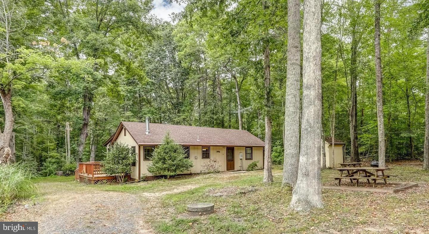 13537 ALVA BROOKS LN, SPOTSYLVANIA, Virginia 22551, 3 Bedrooms Bedrooms, 9 Rooms Rooms,2 BathroomsBathrooms,Residential,For sale,13537 ALVA BROOKS LN,VASP2035492 MLS # VASP2035492