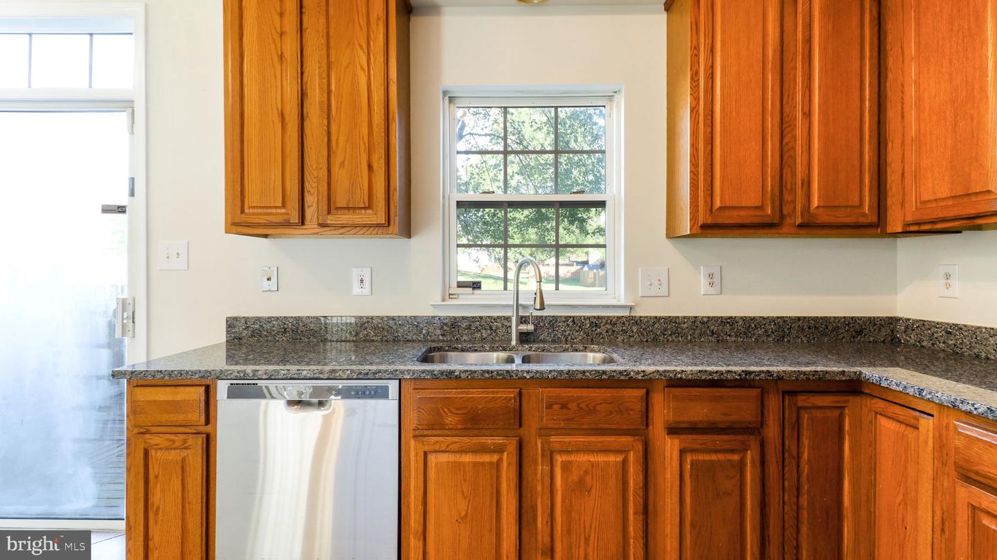 15187 BRAZIL CIR, WOODBRIDGE, Virginia 22193, 4 Bedrooms Bedrooms, ,2 BathroomsBathrooms,Residential,For sale,15187 BRAZIL CIR,VAPW2101646 MLS # VAPW2101646