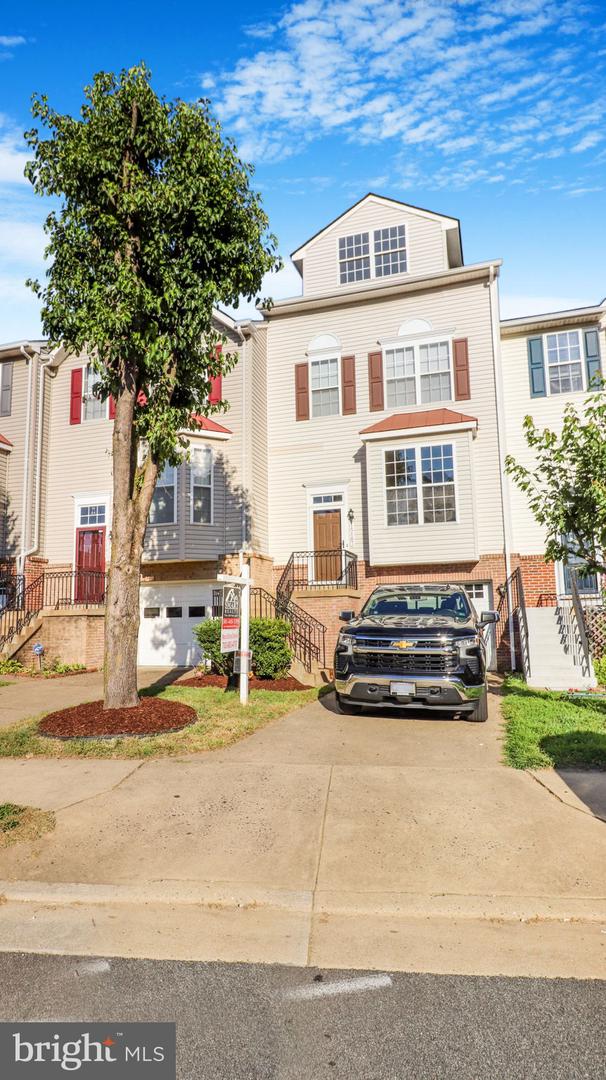 15187 BRAZIL CIR, WOODBRIDGE, Virginia 22193, 4 Bedrooms Bedrooms, ,2 BathroomsBathrooms,Residential,For sale,15187 BRAZIL CIR,VAPW2101646 MLS # VAPW2101646