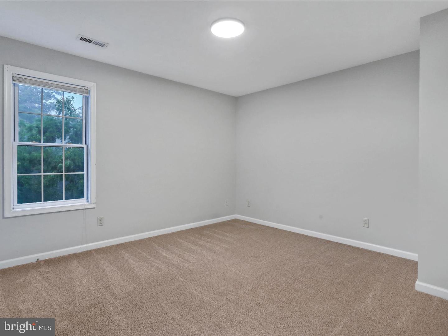 462 CHERRYDALE AVE, FRONT ROYAL, Virginia 22630, 2 Bedrooms Bedrooms, 8 Rooms Rooms,2 BathroomsBathrooms,Residential,For sale,462 CHERRYDALE AVE,VAWR2011984 MLS # VAWR2011984