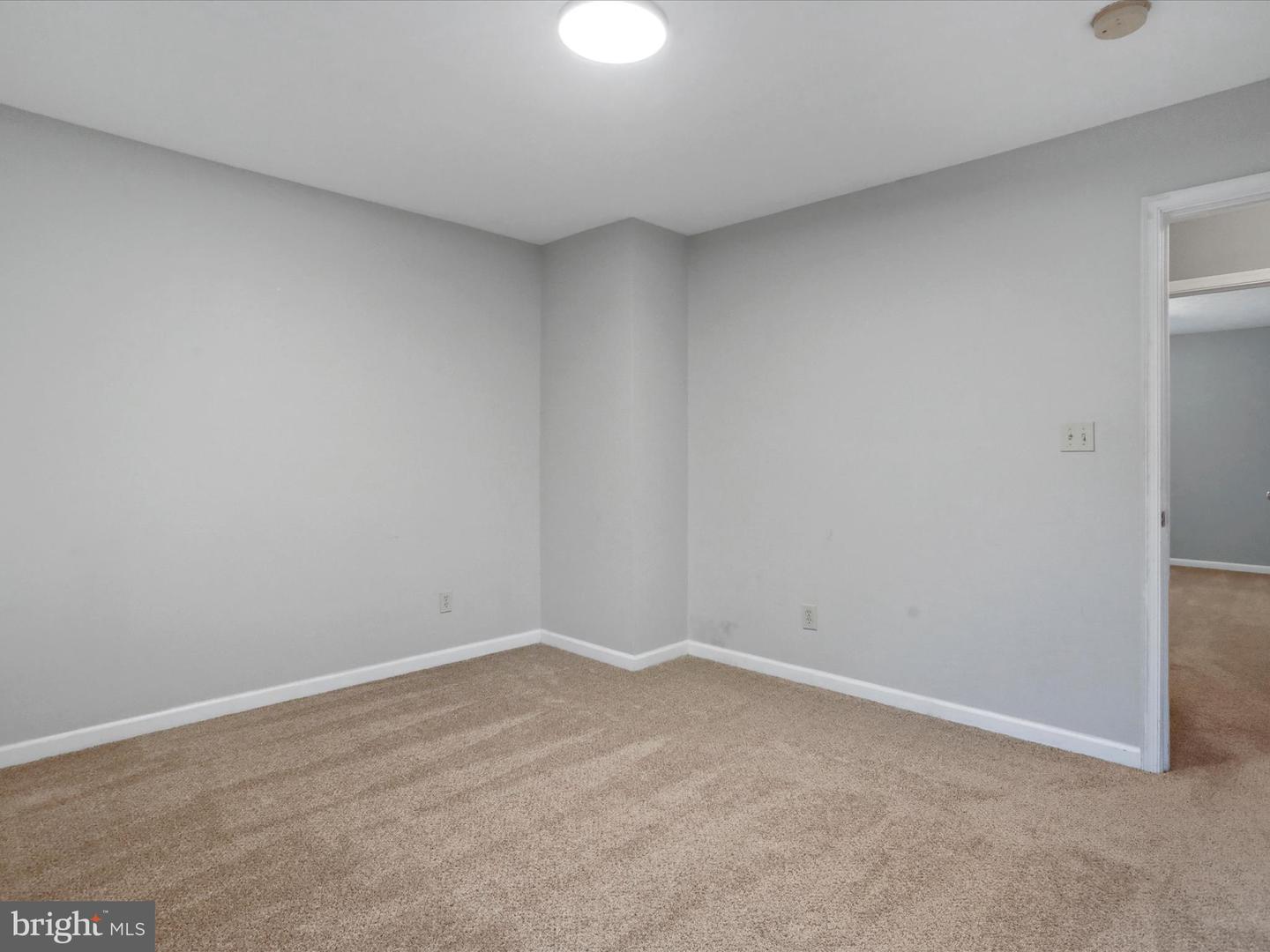 462 CHERRYDALE AVE, FRONT ROYAL, Virginia 22630, 2 Bedrooms Bedrooms, 8 Rooms Rooms,2 BathroomsBathrooms,Residential,For sale,462 CHERRYDALE AVE,VAWR2011984 MLS # VAWR2011984