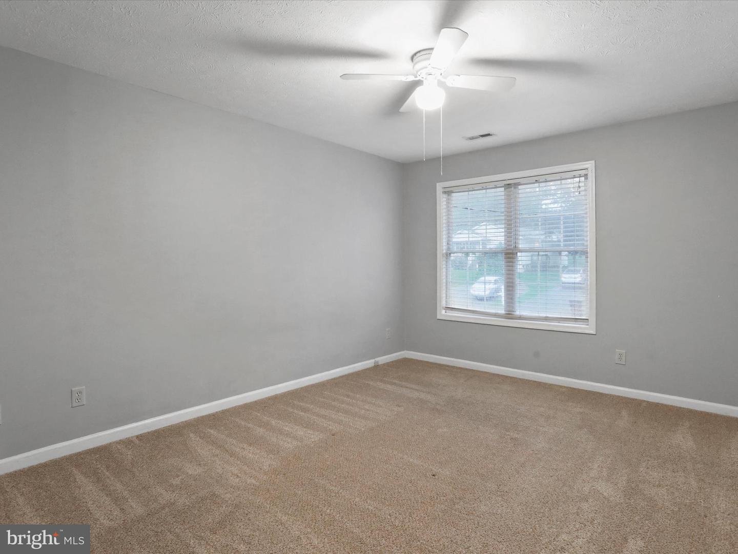 462 CHERRYDALE AVE, FRONT ROYAL, Virginia 22630, 2 Bedrooms Bedrooms, 8 Rooms Rooms,2 BathroomsBathrooms,Residential,For sale,462 CHERRYDALE AVE,VAWR2011984 MLS # VAWR2011984