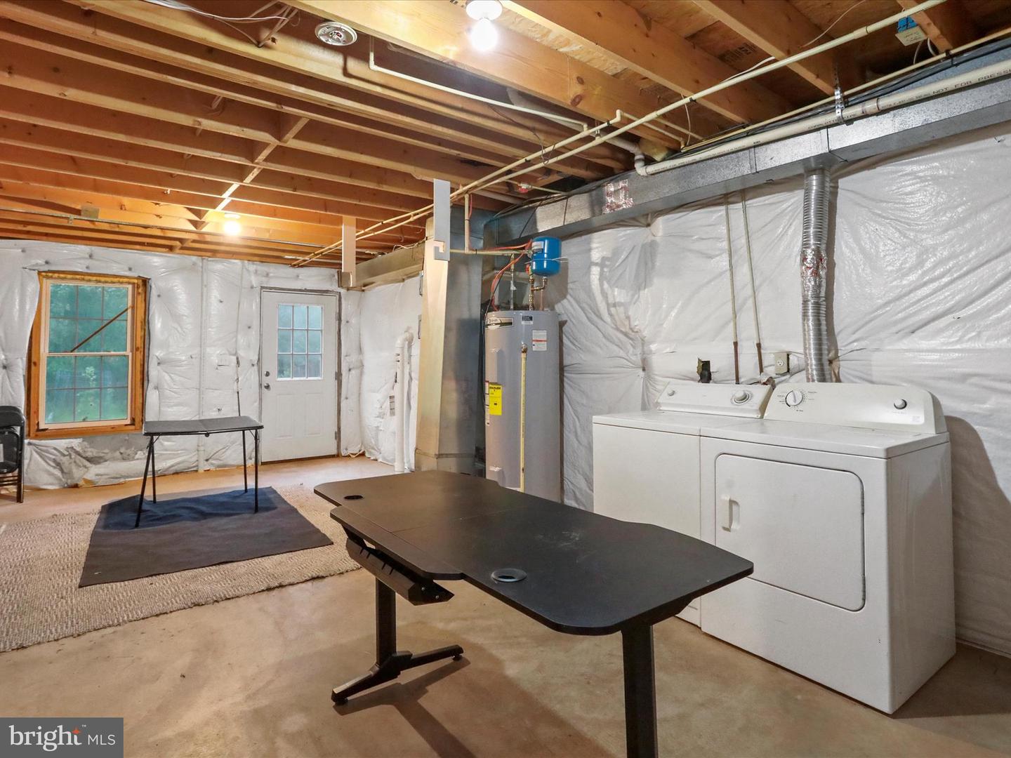 462 CHERRYDALE AVE, FRONT ROYAL, Virginia 22630, 2 Bedrooms Bedrooms, 8 Rooms Rooms,2 BathroomsBathrooms,Residential,For sale,462 CHERRYDALE AVE,VAWR2011984 MLS # VAWR2011984
