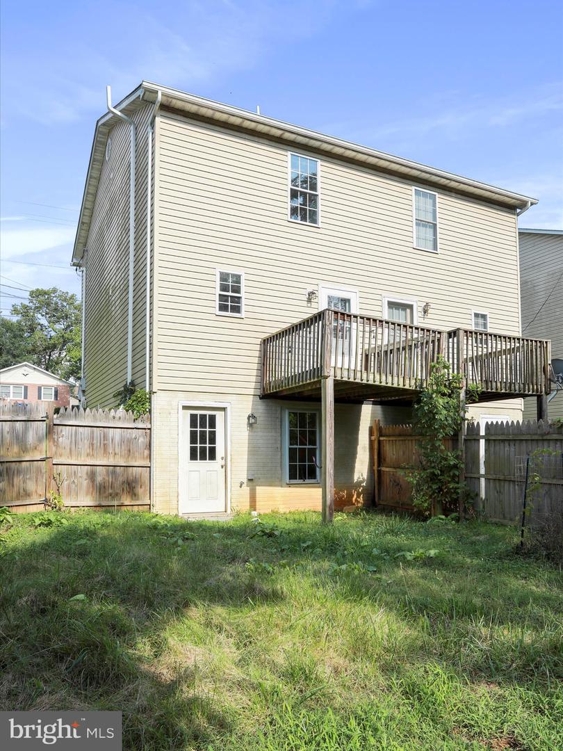462 CHERRYDALE AVE, FRONT ROYAL, Virginia 22630, 2 Bedrooms Bedrooms, 8 Rooms Rooms,2 BathroomsBathrooms,Residential,For sale,462 CHERRYDALE AVE,VAWR2011984 MLS # VAWR2011984