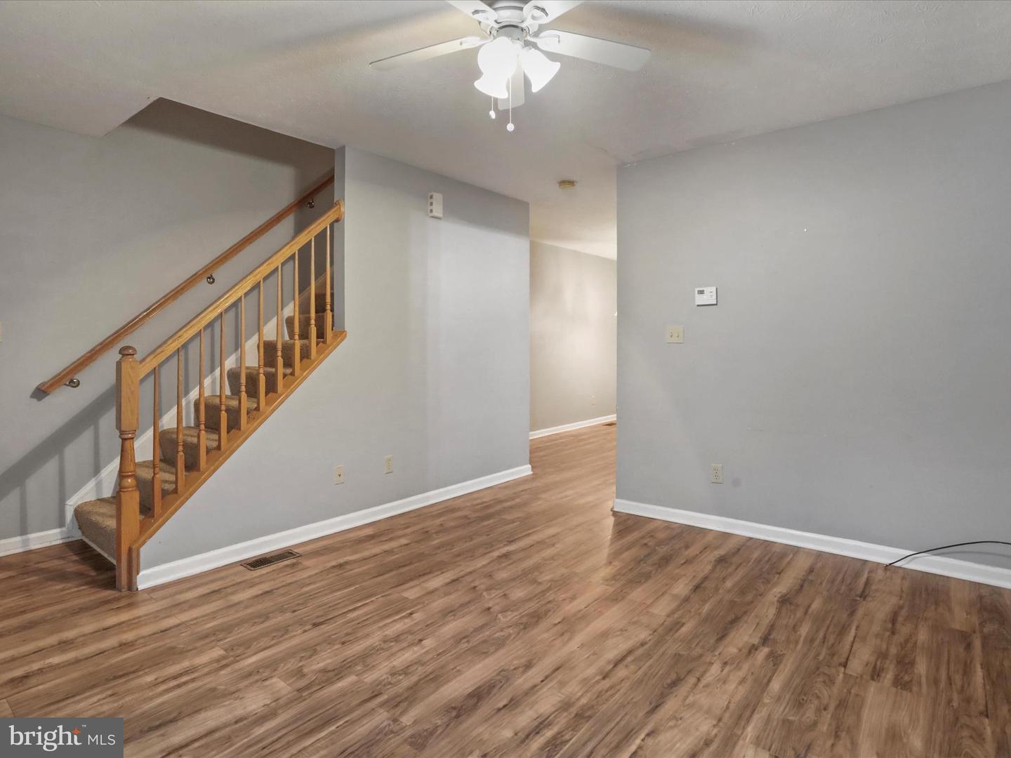 462 CHERRYDALE AVE, FRONT ROYAL, Virginia 22630, 2 Bedrooms Bedrooms, 8 Rooms Rooms,2 BathroomsBathrooms,Residential,For sale,462 CHERRYDALE AVE,VAWR2011984 MLS # VAWR2011984