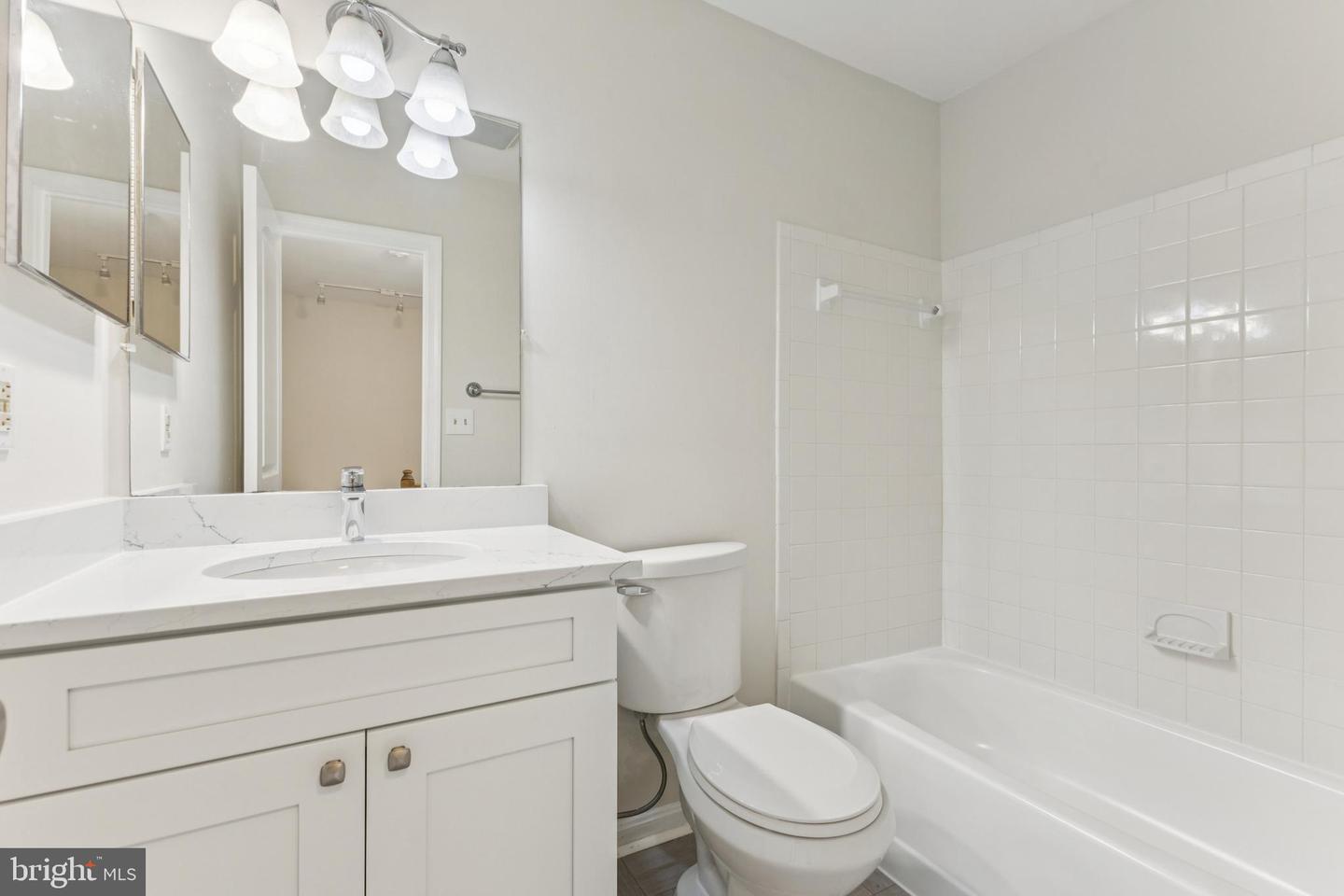 15361 GATEHOUSE TER, WOODBRIDGE, Virginia 22191, 3 Bedrooms Bedrooms, ,2 BathroomsBathrooms,Residential,For sale,15361 GATEHOUSE TER,VAPW2101680 MLS # VAPW2101680