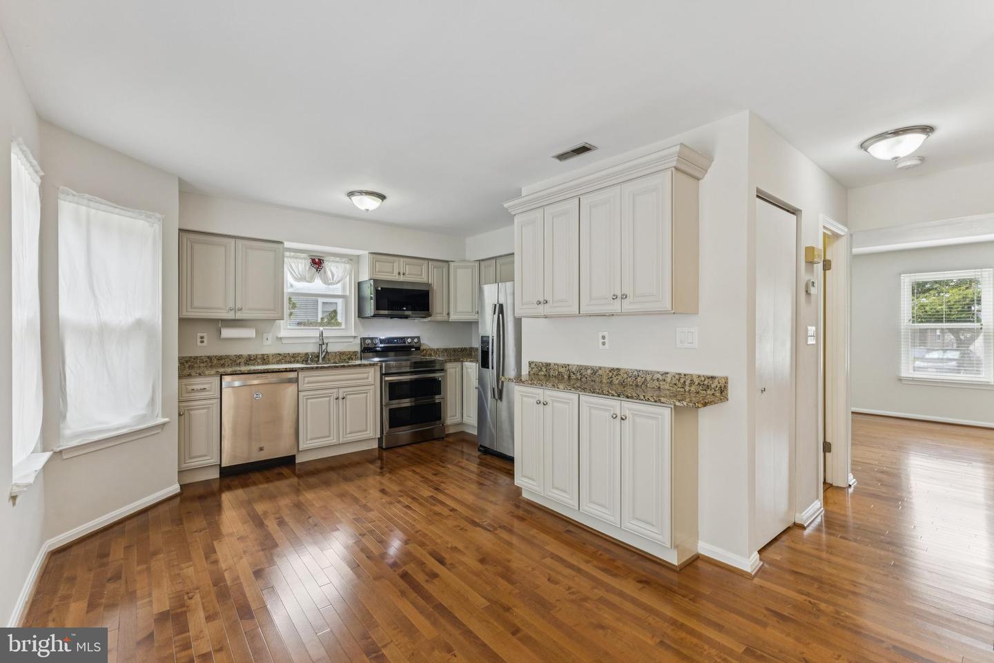 15361 GATEHOUSE TER, WOODBRIDGE, Virginia 22191, 3 Bedrooms Bedrooms, ,2 BathroomsBathrooms,Residential,For sale,15361 GATEHOUSE TER,VAPW2101680 MLS # VAPW2101680