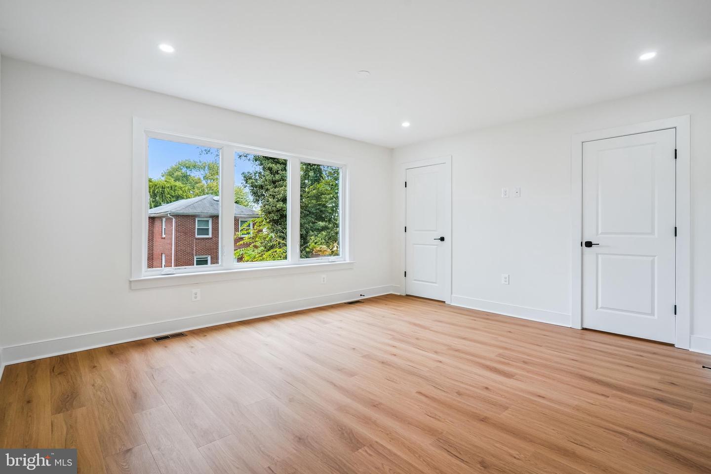 215 MCKINNEY ST, FREDERICKSBURG, Virginia 22401, 3 Bedrooms Bedrooms, ,2 BathroomsBathrooms,Residential,For sale,215 MCKINNEY ST,VAFB2008794 MLS # VAFB2008794