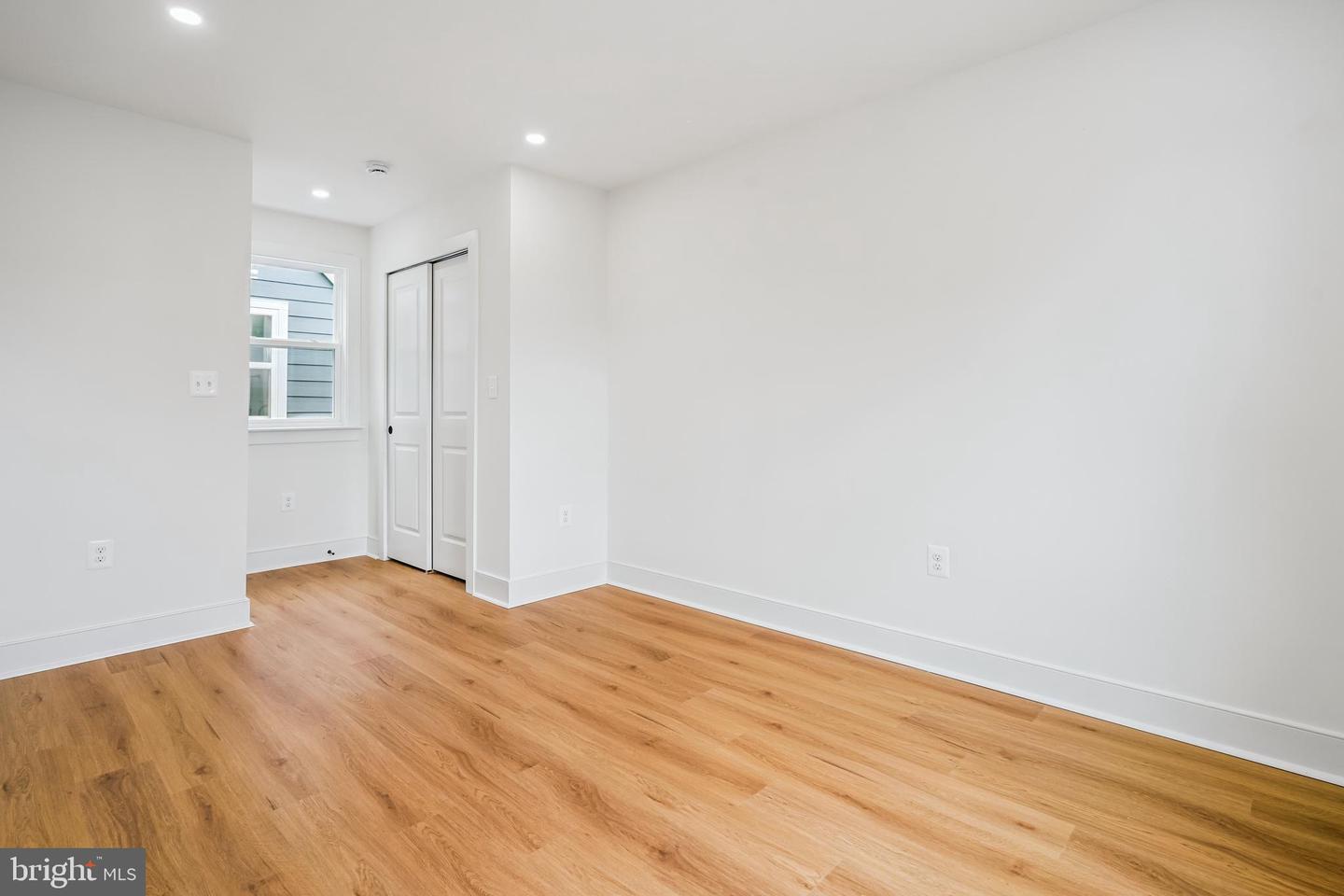 215 MCKINNEY ST, FREDERICKSBURG, Virginia 22401, 3 Bedrooms Bedrooms, ,2 BathroomsBathrooms,Residential,For sale,215 MCKINNEY ST,VAFB2008794 MLS # VAFB2008794