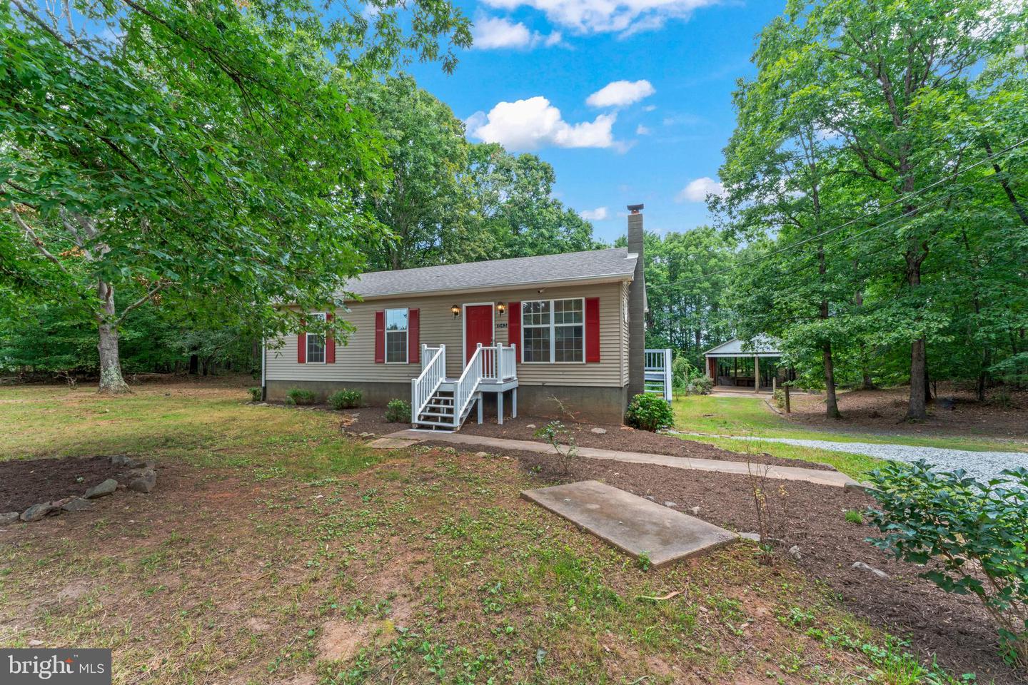1543 VAWTER CORNER RD, LOUISA, Virginia 23093, 3 Bedrooms Bedrooms, ,2 BathroomsBathrooms,Residential,For sale,1543 VAWTER CORNER RD,VALA2008450 MLS # VALA2008450