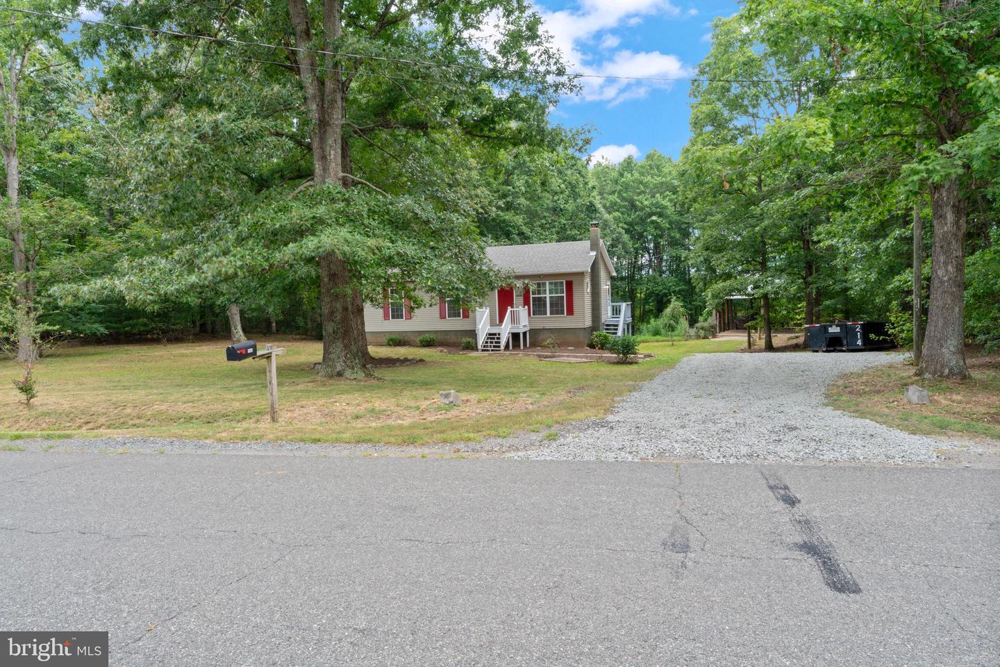 1543 VAWTER CORNER RD, LOUISA, Virginia 23093, 3 Bedrooms Bedrooms, ,2 BathroomsBathrooms,Residential,For sale,1543 VAWTER CORNER RD,VALA2008450 MLS # VALA2008450