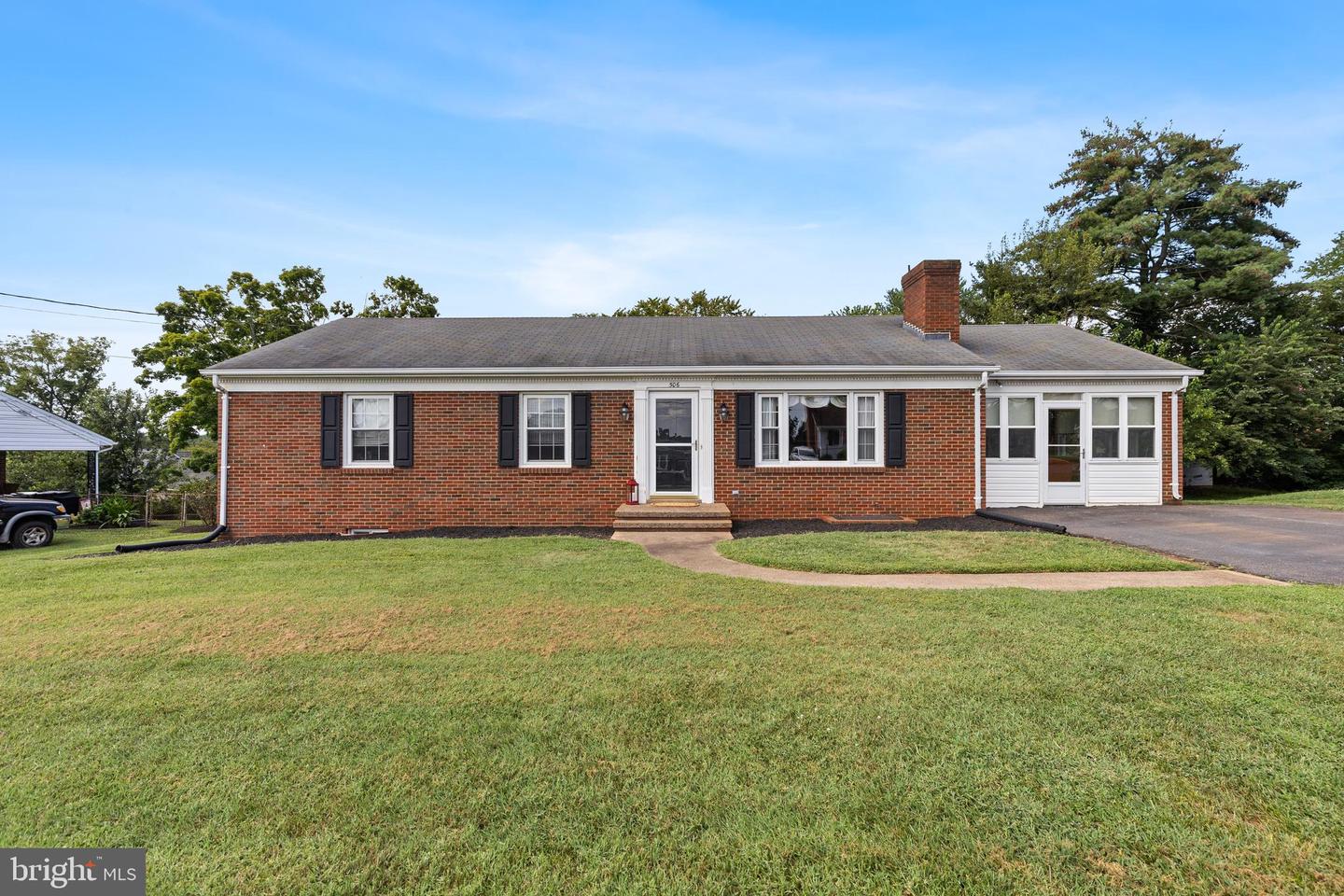 506 AZALEA ST, CULPEPER, Virginia 22701, 3 Bedrooms Bedrooms, ,2 BathroomsBathrooms,Residential,For sale,506 AZALEA ST,VACU2011344 MLS # VACU2011344