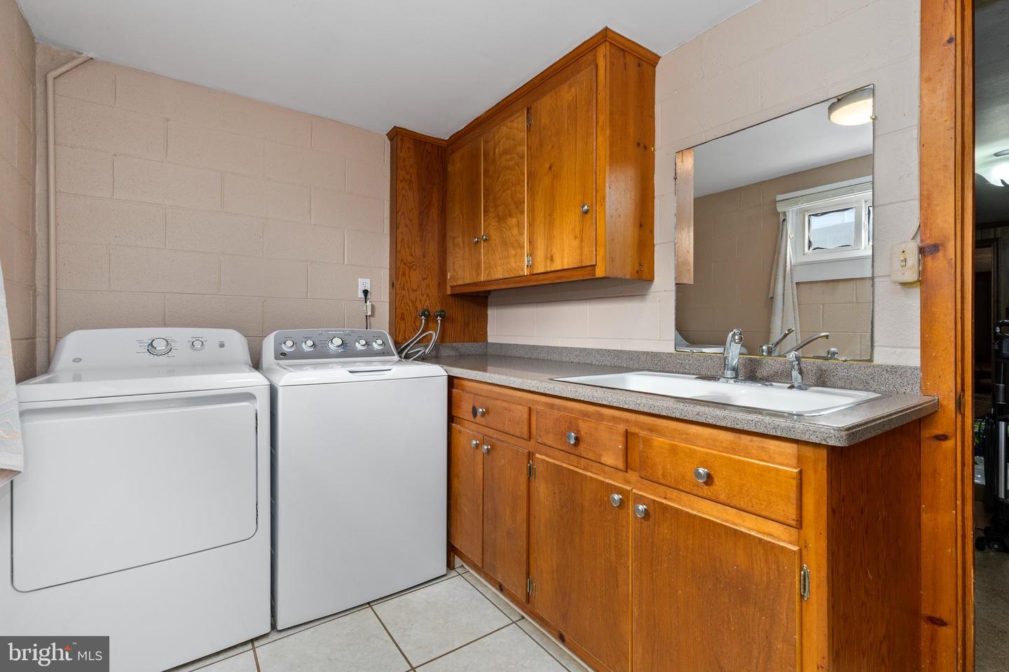 506 AZALEA ST, CULPEPER, Virginia 22701, 3 Bedrooms Bedrooms, ,2 BathroomsBathrooms,Residential,For sale,506 AZALEA ST,VACU2011344 MLS # VACU2011344