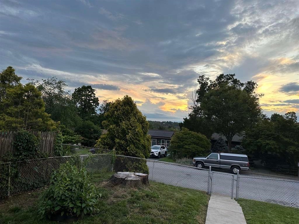 281 ELKIN CIR, WAYNESBORO, Virginia 22980, 3 Bedrooms Bedrooms, ,1 BathroomBathrooms,Residential,281 ELKIN CIR,666954 MLS # 666954