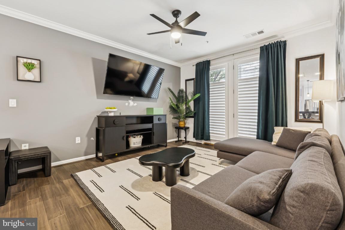 12000 MARKET ST #152, RESTON, Virginia 20190, 2 Bedrooms Bedrooms, ,2 BathroomsBathrooms,Residential,For sale,12000 MARKET ST #152,VAFX2261892 MLS # VAFX2261892