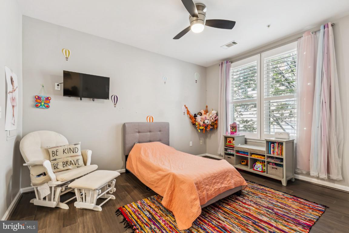12000 MARKET ST #152, RESTON, Virginia 20190, 2 Bedrooms Bedrooms, ,2 BathroomsBathrooms,Residential,For sale,12000 MARKET ST #152,VAFX2261892 MLS # VAFX2261892
