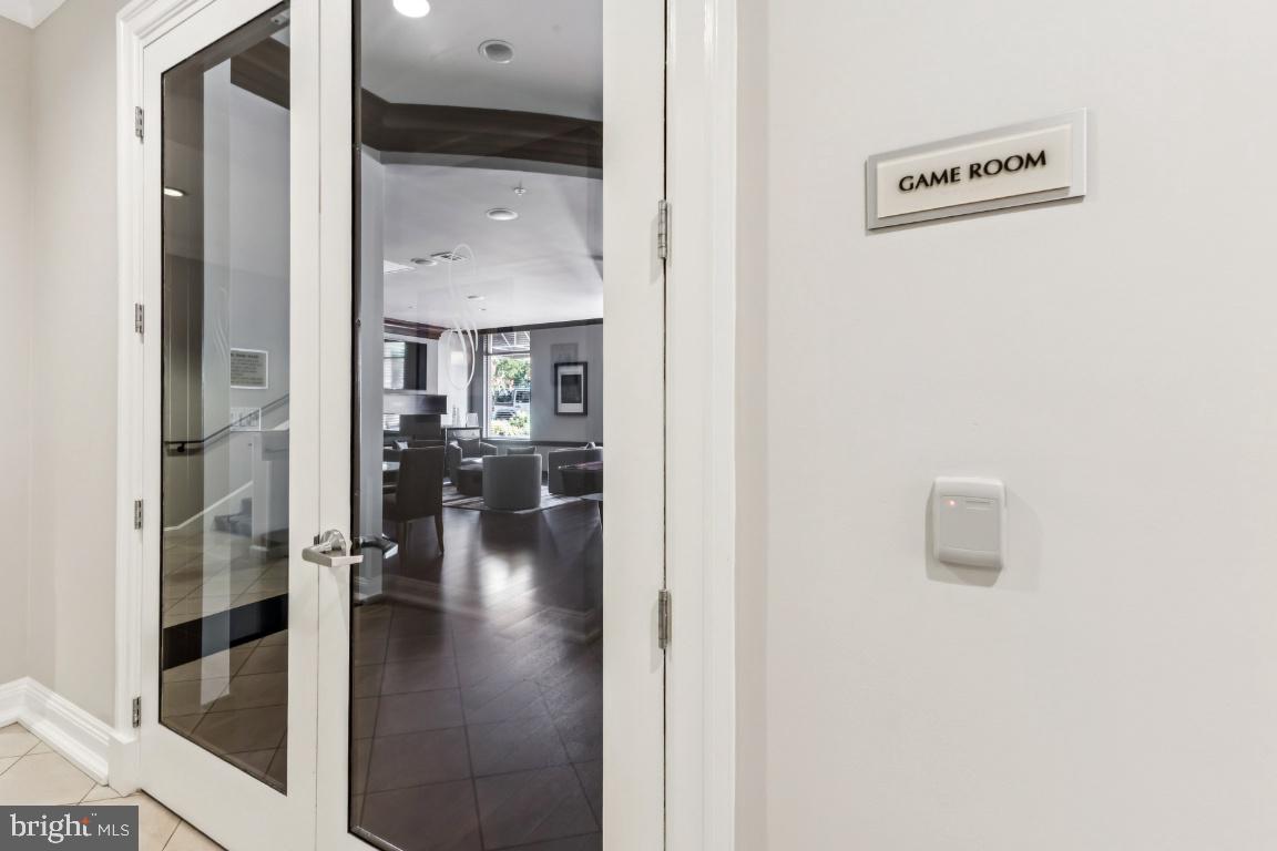 12000 MARKET ST #152, RESTON, Virginia 20190, 2 Bedrooms Bedrooms, ,2 BathroomsBathrooms,Residential,For sale,12000 MARKET ST #152,VAFX2261892 MLS # VAFX2261892