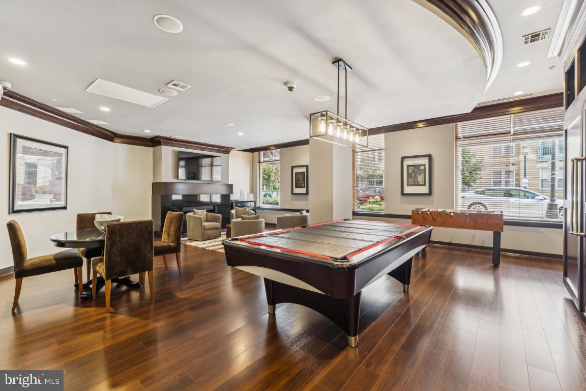 12000 MARKET ST #152, RESTON, Virginia 20190, 2 Bedrooms Bedrooms, ,2 BathroomsBathrooms,Residential,For sale,12000 MARKET ST #152,VAFX2261892 MLS # VAFX2261892