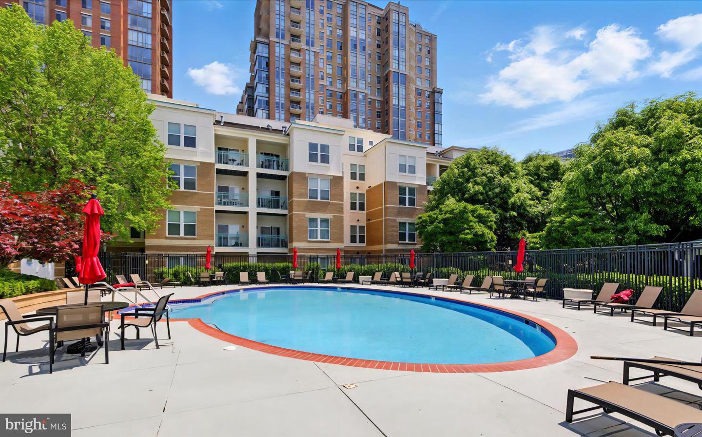 12000 MARKET ST #152, RESTON, Virginia 20190, 2 Bedrooms Bedrooms, ,2 BathroomsBathrooms,Residential,For sale,12000 MARKET ST #152,VAFX2261892 MLS # VAFX2261892