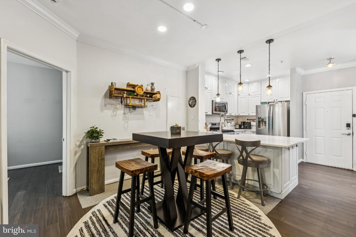 12000 MARKET ST #152, RESTON, Virginia 20190, 2 Bedrooms Bedrooms, ,2 BathroomsBathrooms,Residential,For sale,12000 MARKET ST #152,VAFX2261892 MLS # VAFX2261892